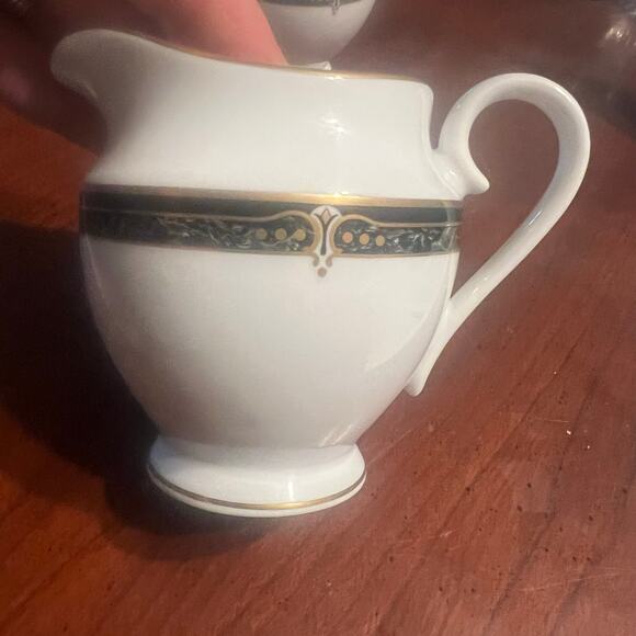 Vtg Wedgewood Embassy Collection Sugar & Creamer Serveware Whitefield Fine China - Picture 5 of 11